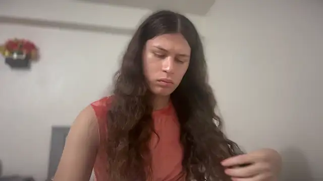 Snapshot of JaxcyVelez chatting on July 2, 2026, 3:23 am JaxcyVelez online show from July 2, 2026, 3:23 am