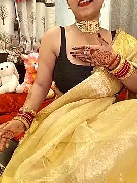 Snapshot of Divya_girl chatting on October 12, 2025, 3:24 pm Divya girl online show from October 12, 2025, 3:24 pm