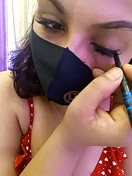 Divya girl online show from April 24, 2026, 8:22 pm