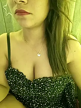 Snapshot of Divya_girl chatting on March 12, 2025, 7:13 am Divya girl online show from March 12, 2025, 7:13 am