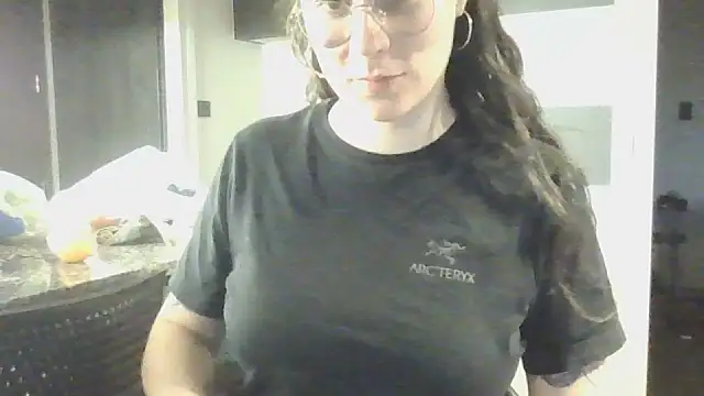 atenealovve 77 online show from November 3, 2025, 11:30 pm