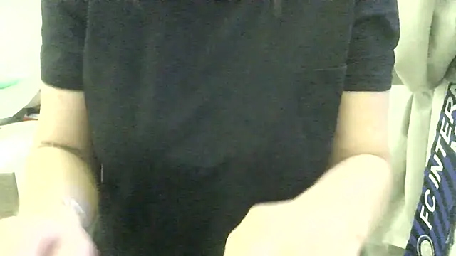 stellamarina85 online show from March 17, 2025, 5:27 pm