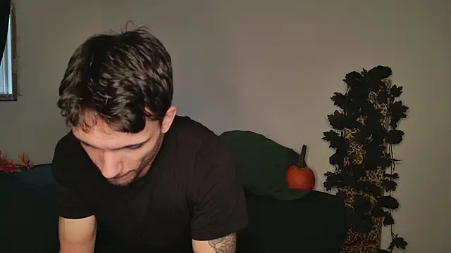 JackDesFeux online show from November 3, 2025, 8:34 pm