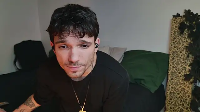 JackDesFeux online show from November 27, 2025, 4:13 am