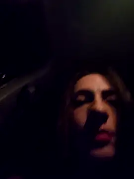 Snapshot of Brunna_Ella chatting on March 20, 2025, 2:19 am Brunna Ella online show from March 20, 2025, 2:19 am