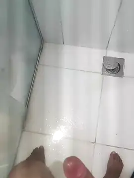 GoianoXD online show from January 3, 2025, 11:44 pm