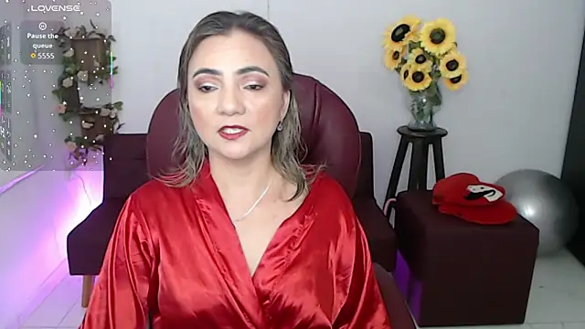 ana milf online show from April 12, 2026, 12:08 pm