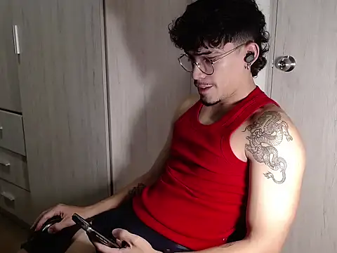 BigDragonBoy online show from February 4, 2026, 12:16 am