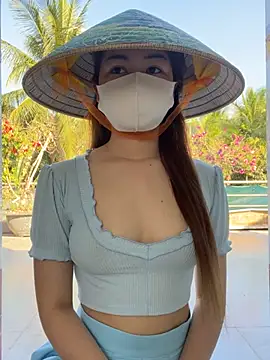 BabyThree  online show from March 24, 2026, 9:09 am