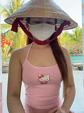 BabyThree  online show from February 2, 2026, 9:30 am