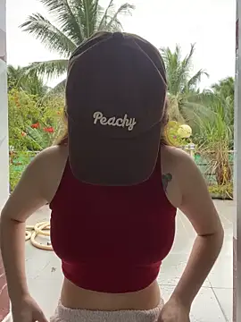 BabyThree  online show from September 29, 2025, 8:32 am