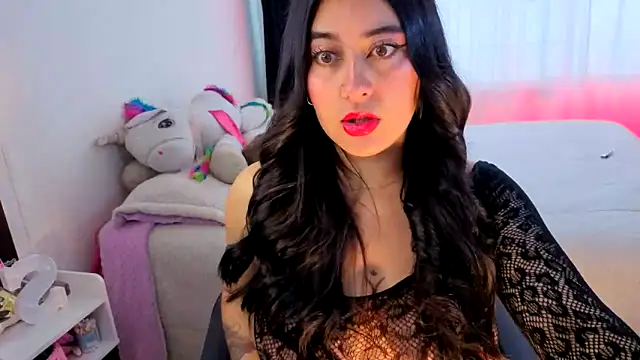 serenna se online show from February 19, 2026, 8:17 pm