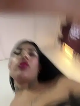 Snapshot of saragill323 chatting on March 1, 2025, 6:32 pm saragill323 online show from March 1, 2025, 6:32 pm