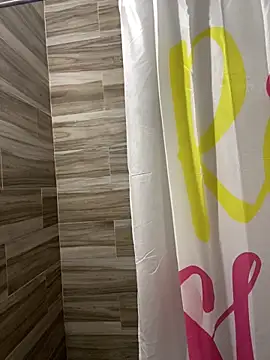 Snapshot of ladycreamypr2 chatting on February 17, 2026, 9:56 pm ladycreamypr2 online show from February 17, 2026, 9:56 pm