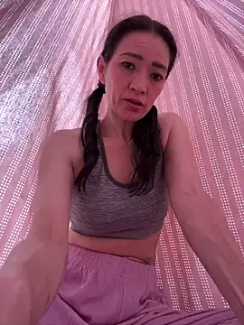 Snapshot of Yulia_sx chatting on February 8, 2026, 10:29 pm Yulia sx online show from February 8, 2026, 10:29 pm