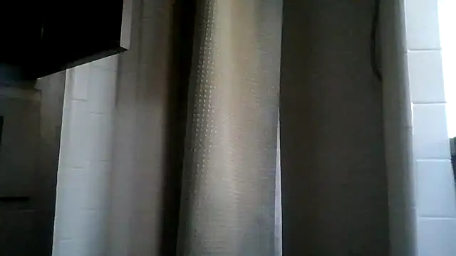 LongandEasy77 online show from February 16, 2026, 11:13 pm