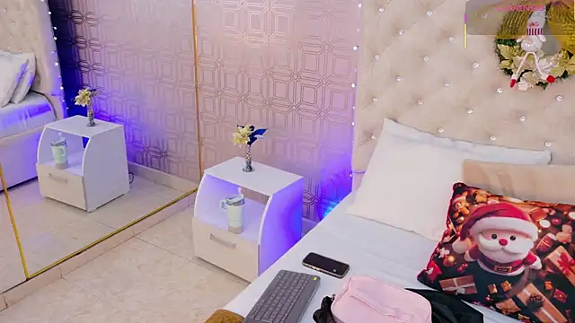 Sara Desire online show from November 27, 2025, 12:16 pm