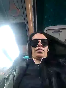 rebekka simpson online show from January 31, 2025, 2:07 pm