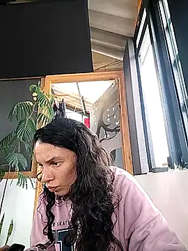 rebekka simpson online show from March 6, 2025, 4:49 pm