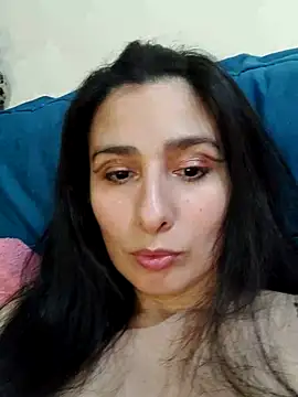 Bigyummmzul online show from May 16, 2026, 1:04 am