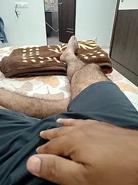 Snapshot of John_mccoy@xh chatting on February 16, 2026, 8:24 am John mccoyxh online show from February 16, 2026, 8:24 am