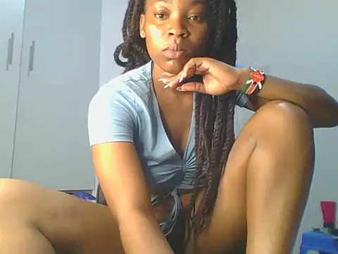  Becky002 online show from May 10, 2026, 11:25 am
