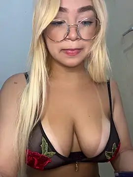 Ninfetinha   online show from March 1, 2026, 1:38 am