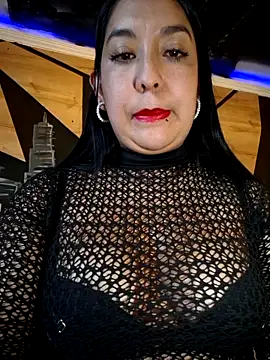 Bella keny online show from November 11, 2025, 6:14 pm