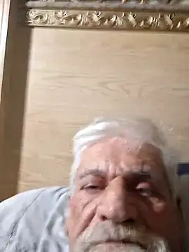 jimten1022 online show from April 24, 2026, 10:23 pm