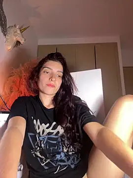 dakota le online show from November 23, 2025, 12:31 am