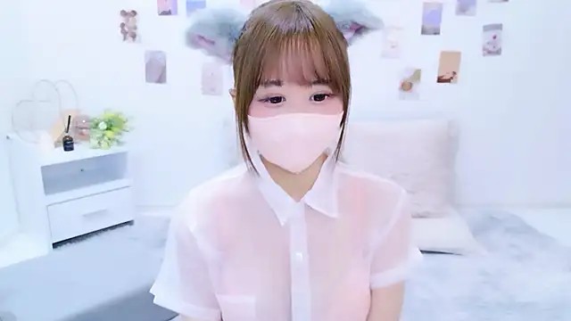 Snapshot of chihiro_ri chatting on October 6, 2025, 9:54 am chihiro ri online show from October 6, 2025, 9:54 am