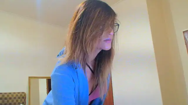 karmicQueen669 online show from June 11, 2026, 5:15 am