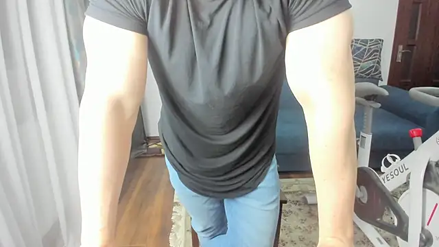 Snapshot of xxxWildxThoughtsxxx chatting on January 29, 2025, 12:54 am xxxWildxThoughtsxxx online show from January 29, 2025, 12:54 am