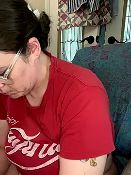 velvetta  online show from October 12, 2025, 7:26 pm