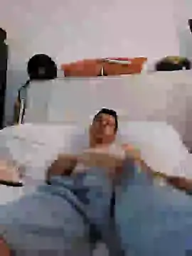 josehot151515 online show from January 3, 2025, 3:55 pm