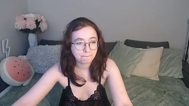 Mini Diva online show from March 14, 2025, 9:14 am