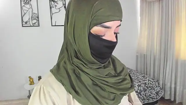 Uzra hayed online show from August 1, 2026, 1:31 pm