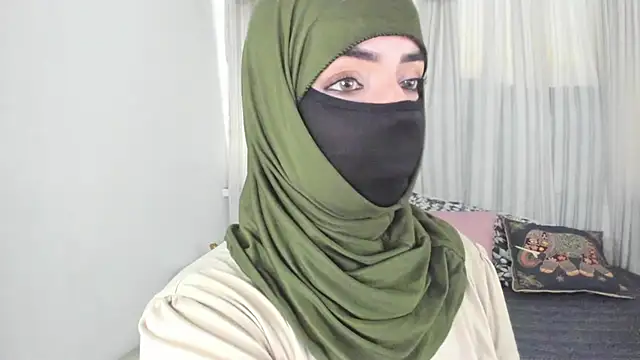 Uzra hayed online show from July 6, 2026, 3:03 pm