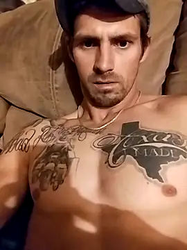 Snapshot of savhorseridecwby chatting on November 3, 2025, 2:17 am savhorseridecwby online show from November 3, 2025, 2:17 am