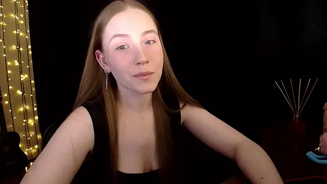 Snapshot of SindiWatsoon chatting on April 22, 2026, 2:24 pm SindiWatsoon online show from April 22, 2026, 2:24 pm