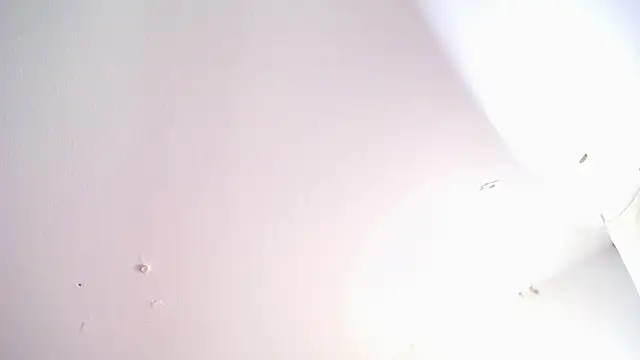 Snapshot of luly_pink chatting on November 8, 2025, 4:05 am luly pink online show from November 8, 2025, 4:05 am