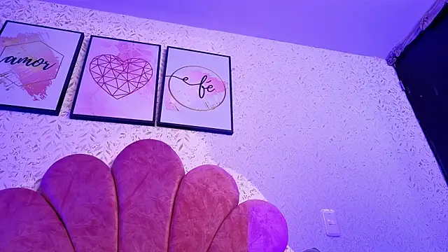luly pink online show from July 9, 2026, 3:07 am