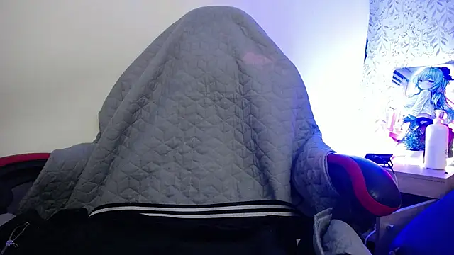 Snapshot of luly_pink chatting on November 12, 2025, 3:32 am luly pink online show from November 12, 2025, 3:32 am