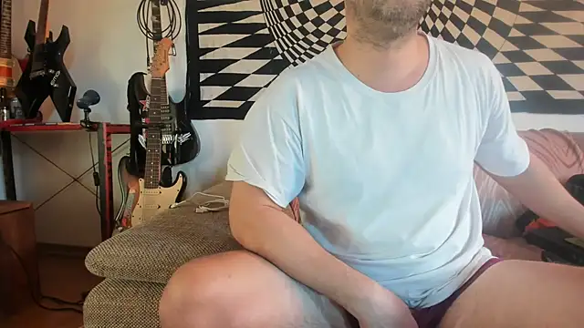 Snapshot of soulfuck92 chatting on January 3, 2025, 1:57 pm soulfuck92 online show from January 3, 2025, 1:57 pm