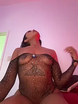 VictoireFeller online show from February 18, 2026, 5:16 am