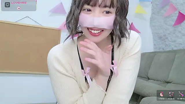 Snapshot of A33-asami chatting on March 23, 2026, 1:44 pm A33-asami online show from March 23, 2026, 1:44 pm