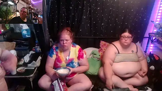 yoursexything79 online show from November 11, 2025, 2:39 am