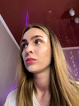 Kamila icee online show from December 20, 2025, 9:17 pm