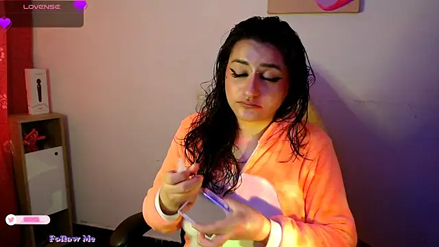 Snapshot of setzuna_ chatting on March 15, 2025, 9:05 pm setzuna  online show from March 15, 2025, 9:05 pm
