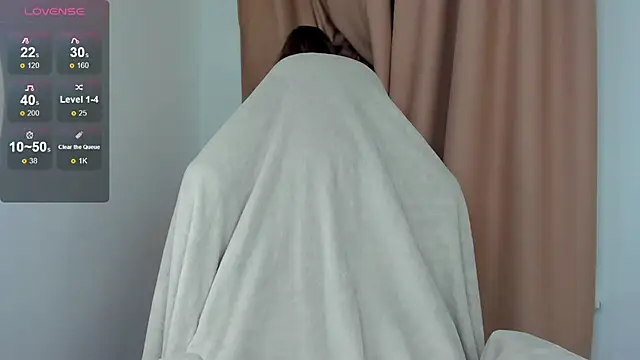 winter  sun online show from March 16, 2025, 3:28 pm